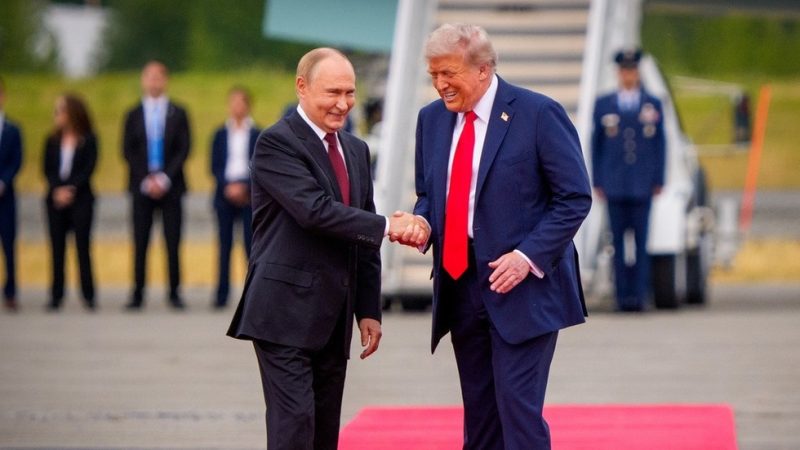 Putin: Russia Remains Open to Economic Cooperation with the US