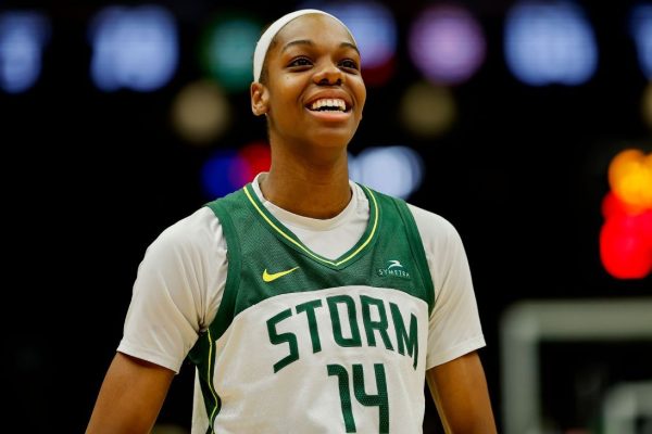 Can Dominique Malonga Carry the Seattle Storm to the Playoffs?